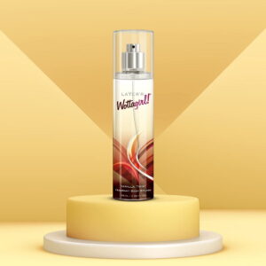 Layer'r Wottagirl Vanilla Twist Splash For Women, 135ml